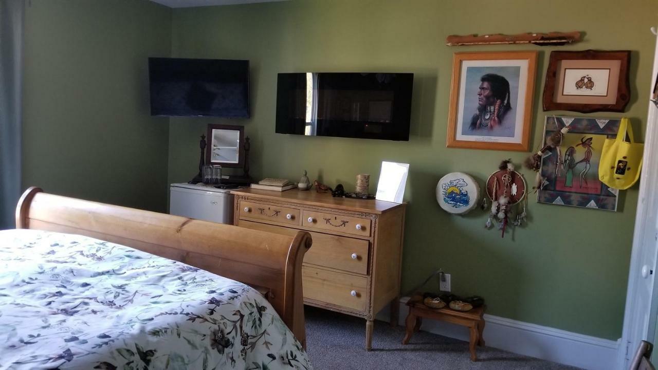 Bondy House Bed & Breakfast Amherstburg Eksteriør bilde